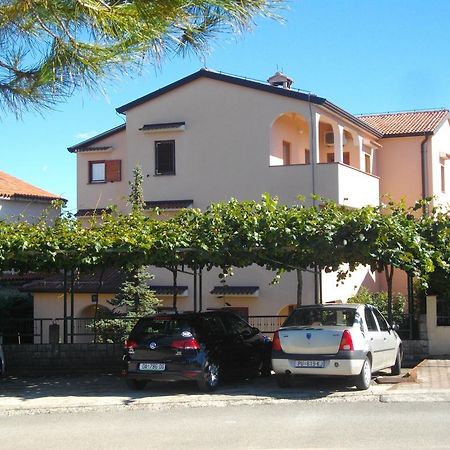 Apartments Neda - Porec South Extérieur photo