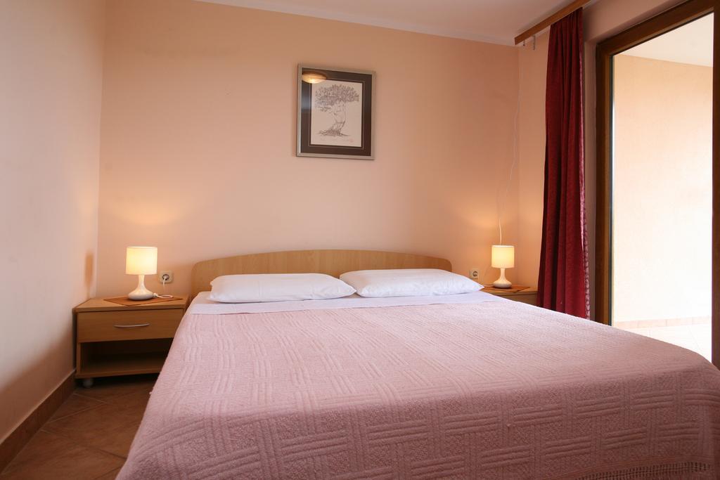 Apartments Neda - Porec South Chambre photo