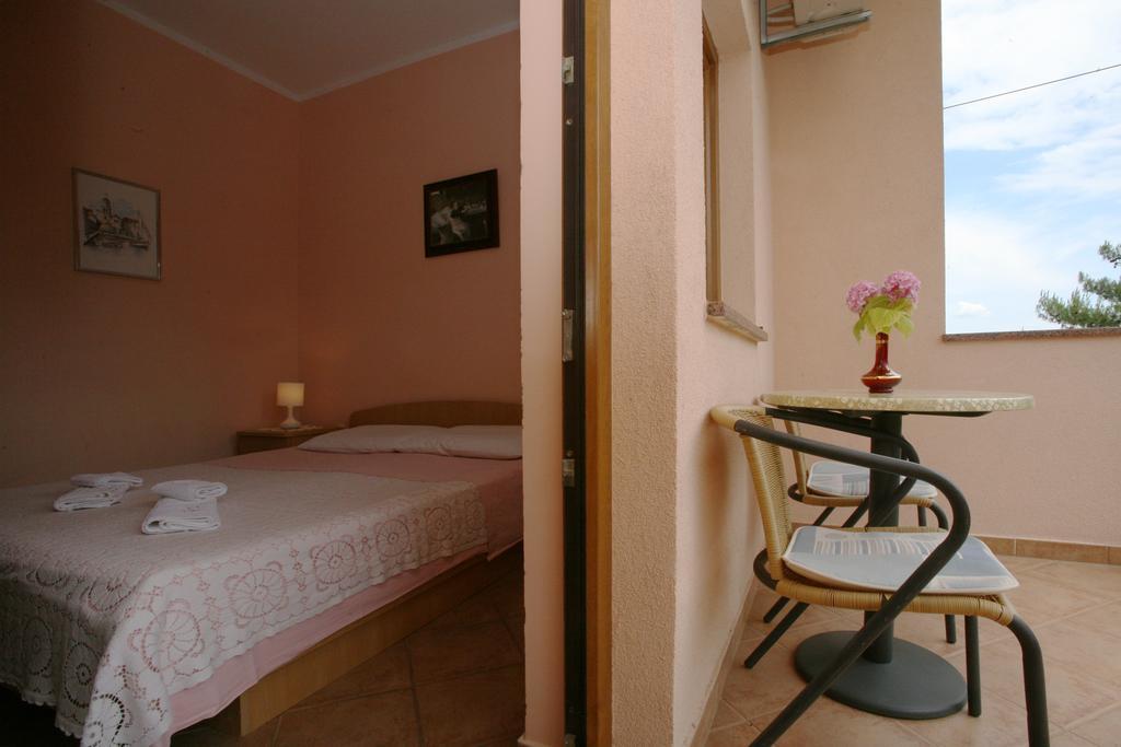 Apartments Neda - Porec South Chambre photo